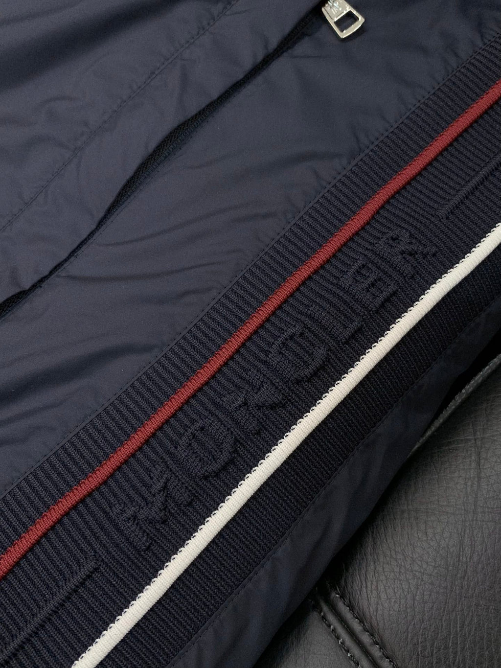 MONCLER 25S DOWN JACKET 391
