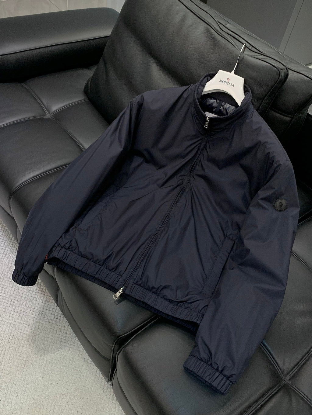 MONCLER 25S DOWN JACKET 391