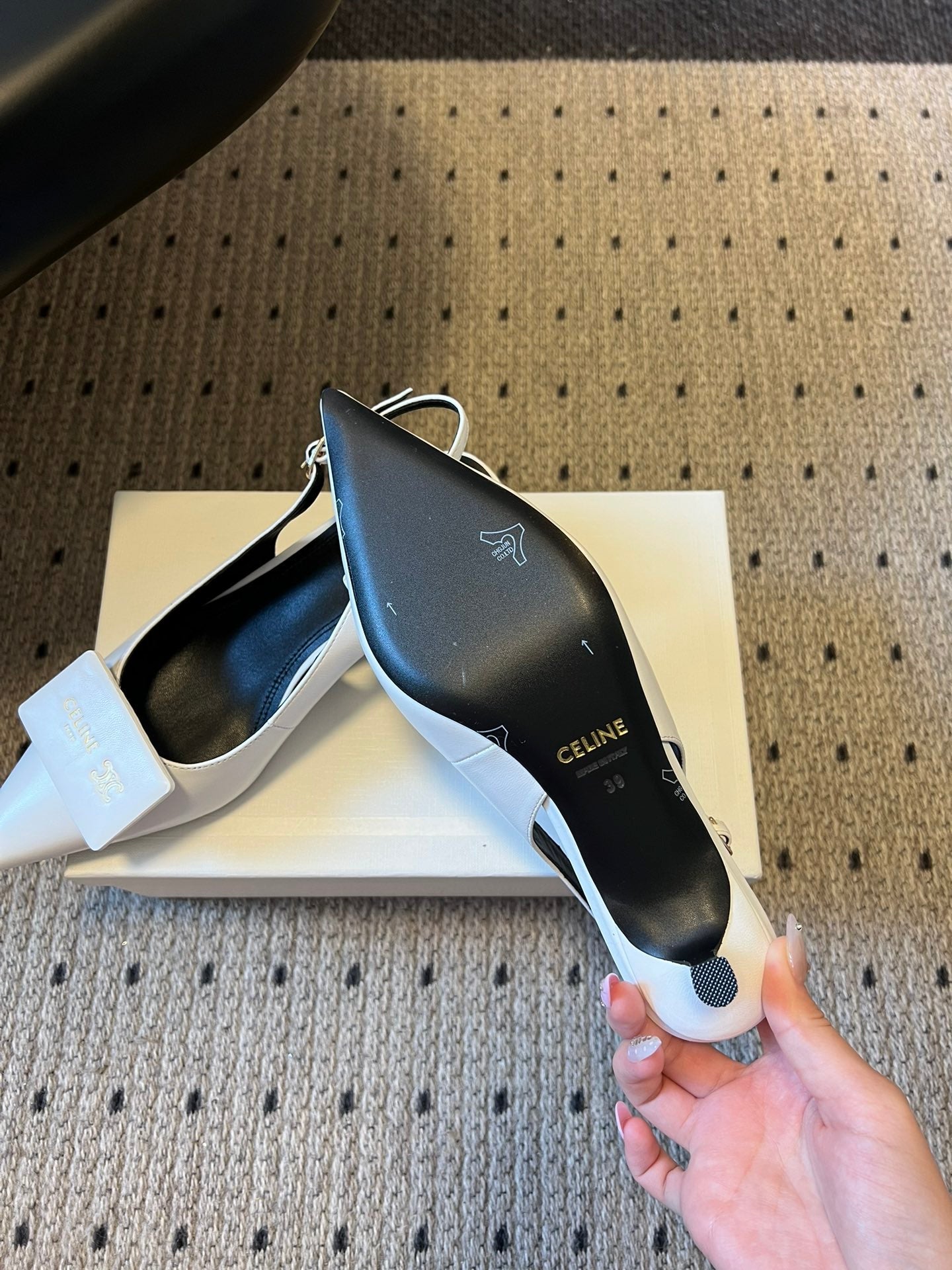 CELINE 26S HIGH-HEEL SLINGBACK 45 MM IN WHITE CALFSKIN