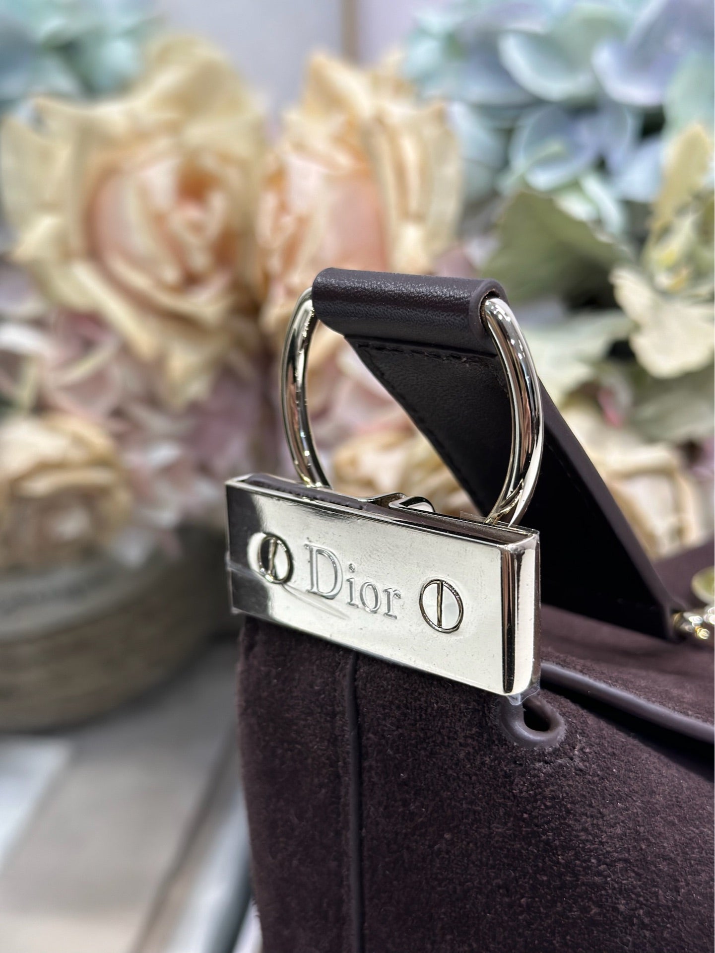 DIOR 26S DIORLY BAG 33 IN DRAK BROWN SUEDE