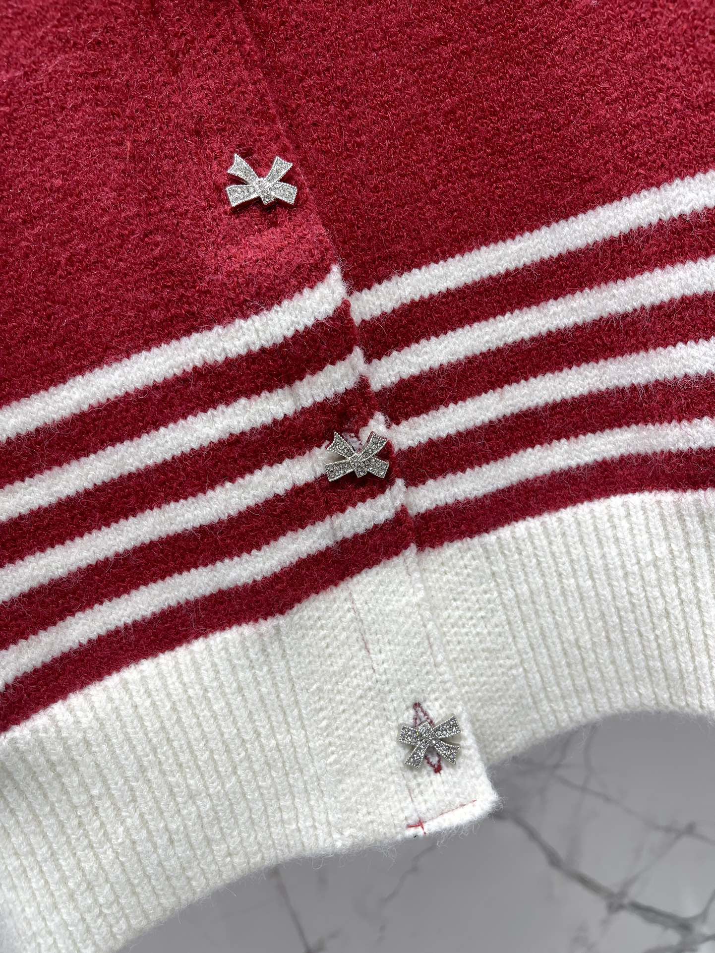 THOM 26S CARDIGAN STYLE 6