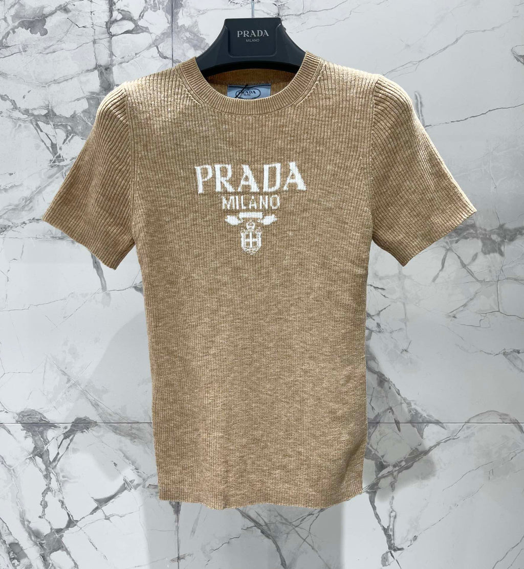 PRADA 26S SHORT-SLEEVE T-SHIRT 687
