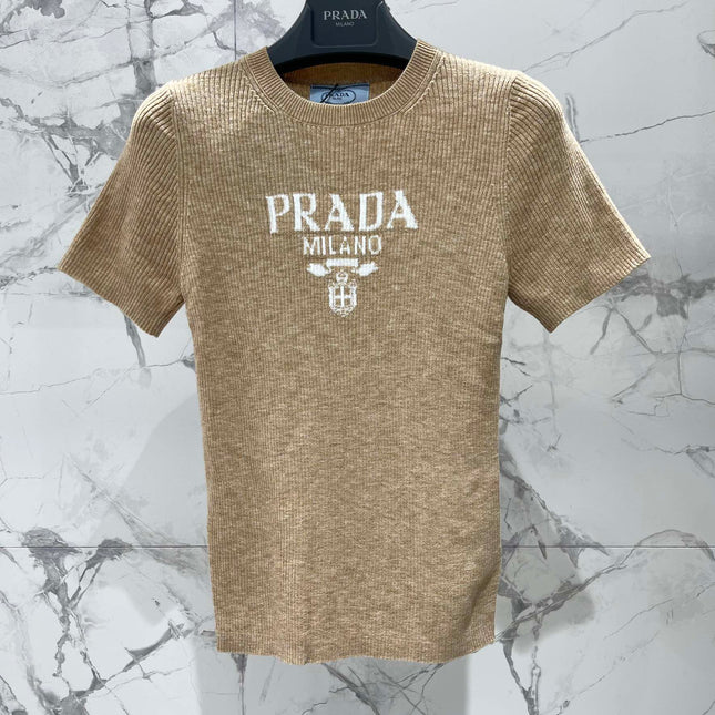 PRADA 26S SHORT-SLEEVE T-SHIRT 687