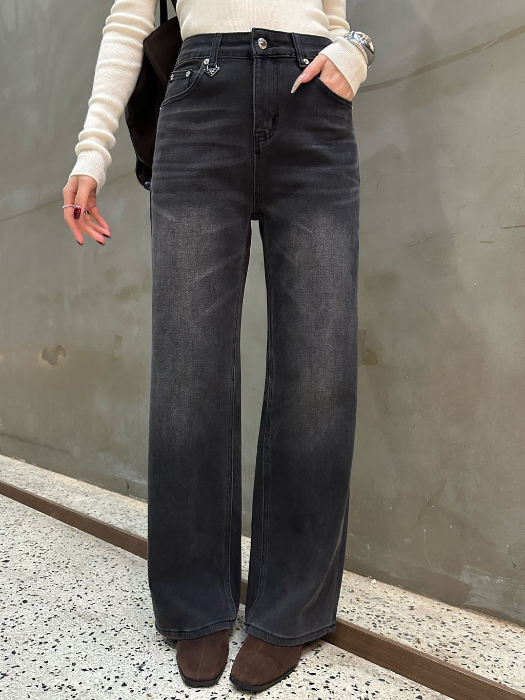 PRADA 26S STRAIGHT JEANS 586