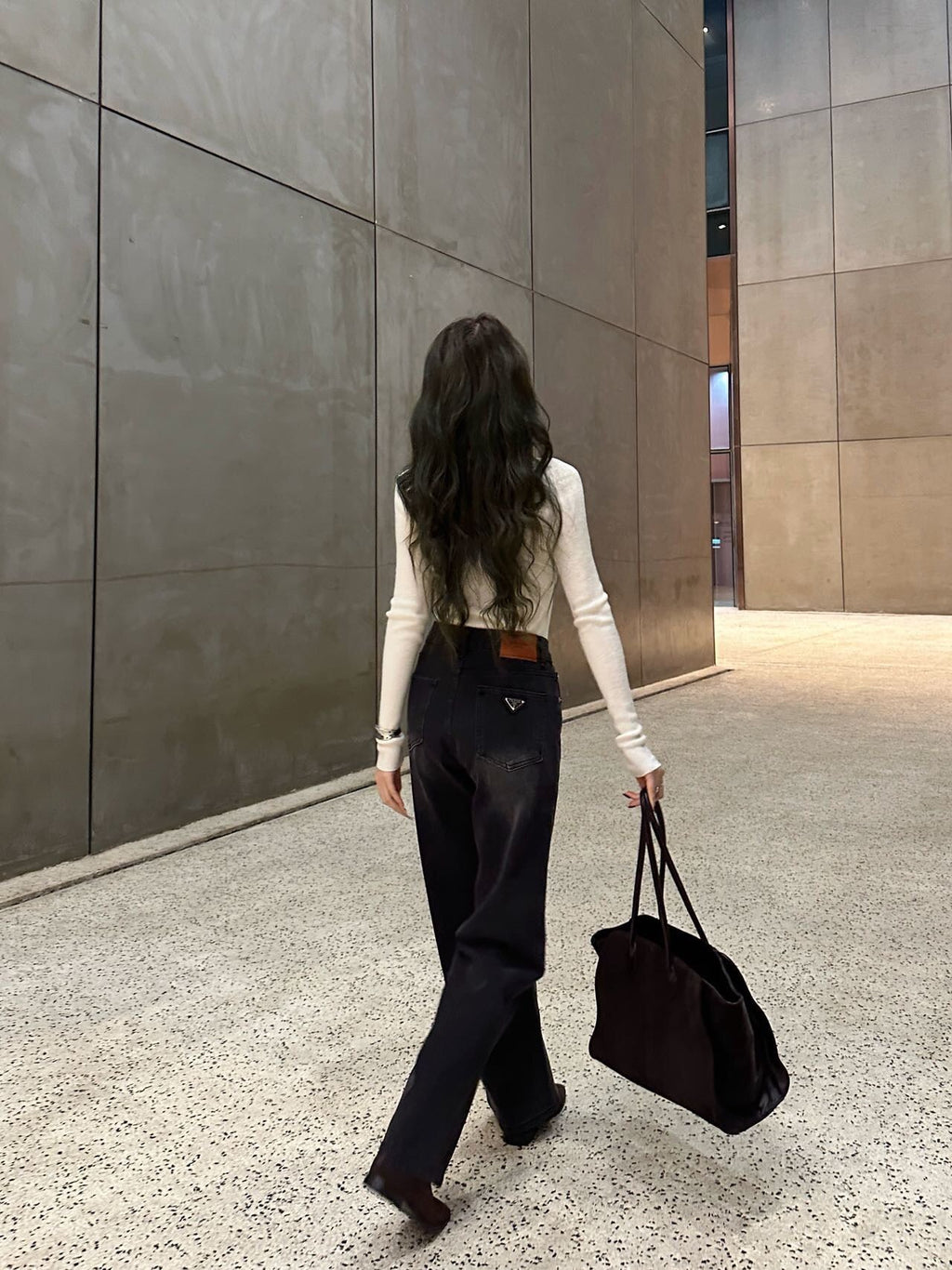 PRADA 26S STRAIGHT JEANS 586