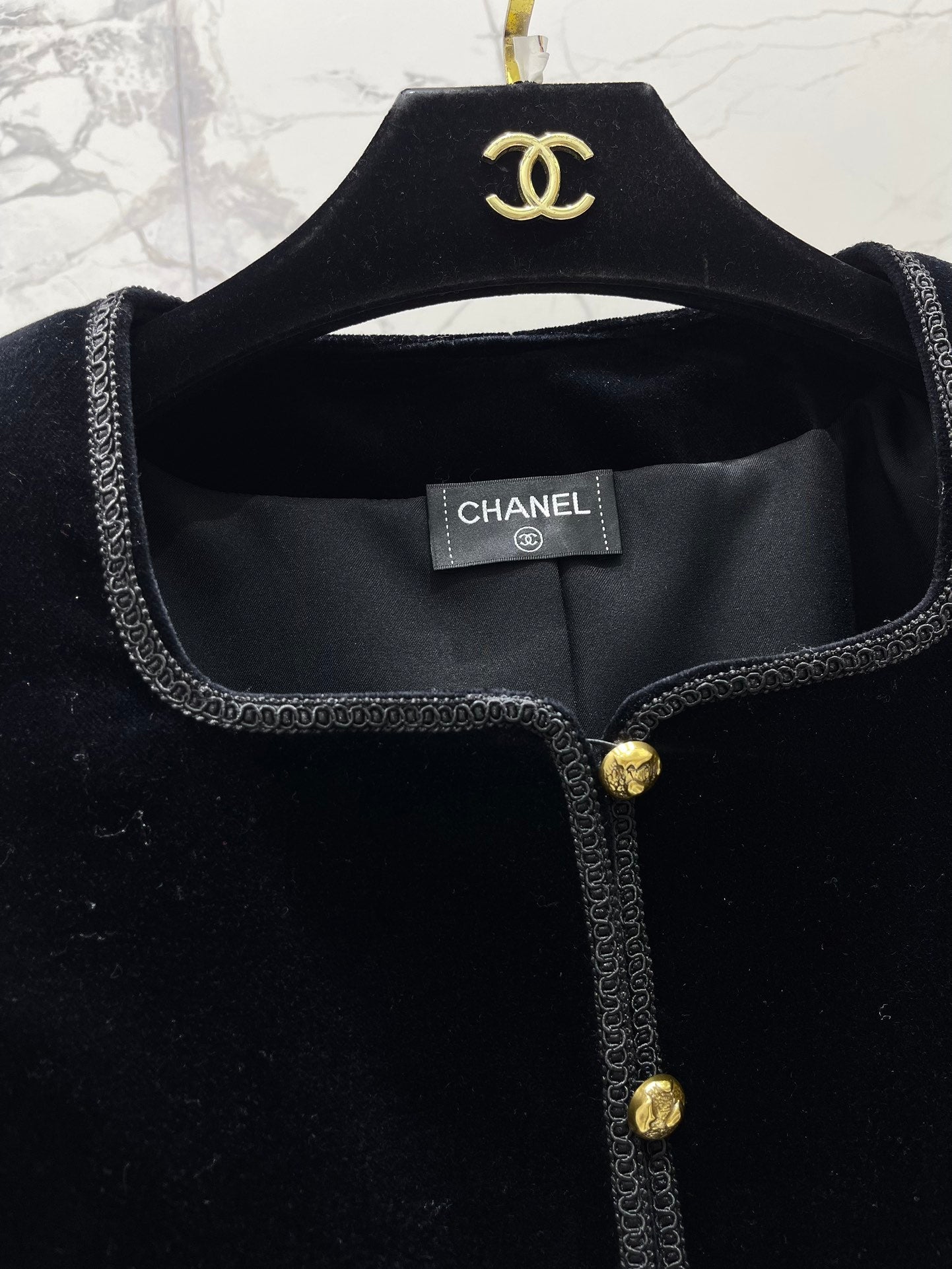 CHANEL 26S VELVET JACKET 728