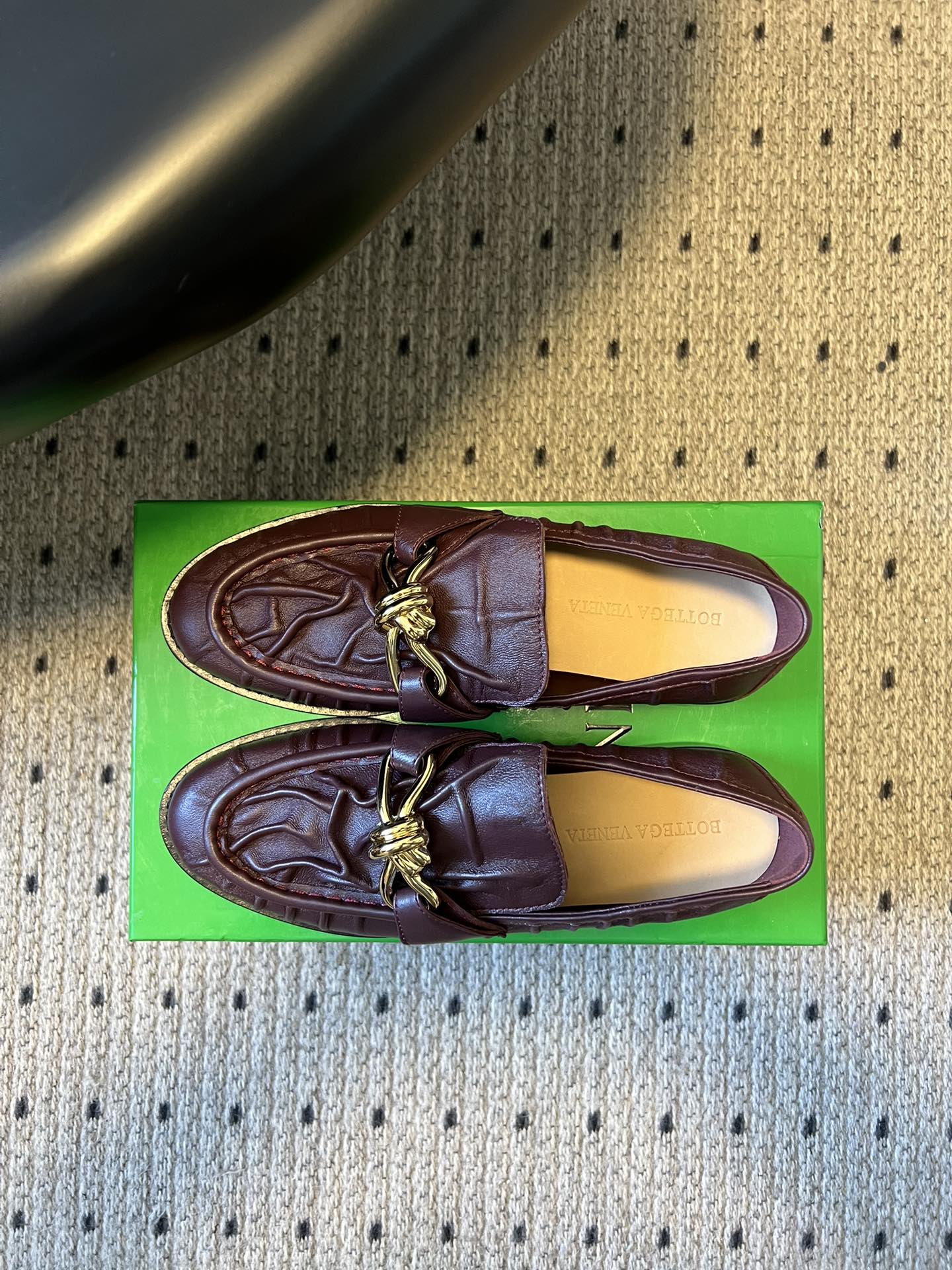 BOTTEGA VENETA 26S LOAFERS IN DARK BROWN LAMBSKIN WITH GOLD HARDWARE