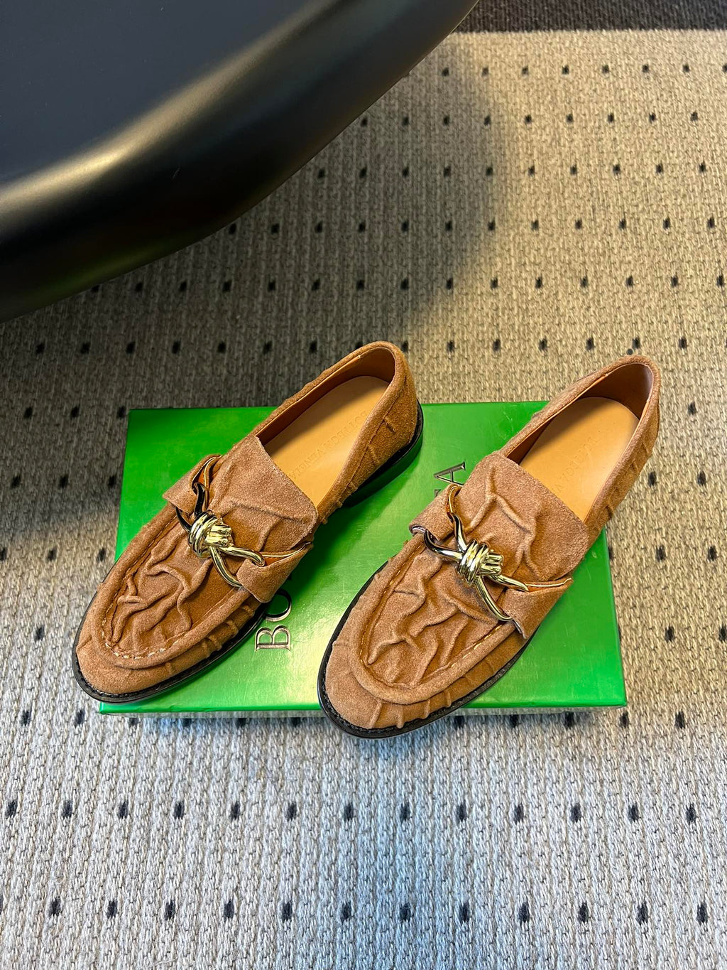 BOTTEGA VENETA 26S LOAFERS IN BROWN SUEDE WITH GOLD HARDWARE