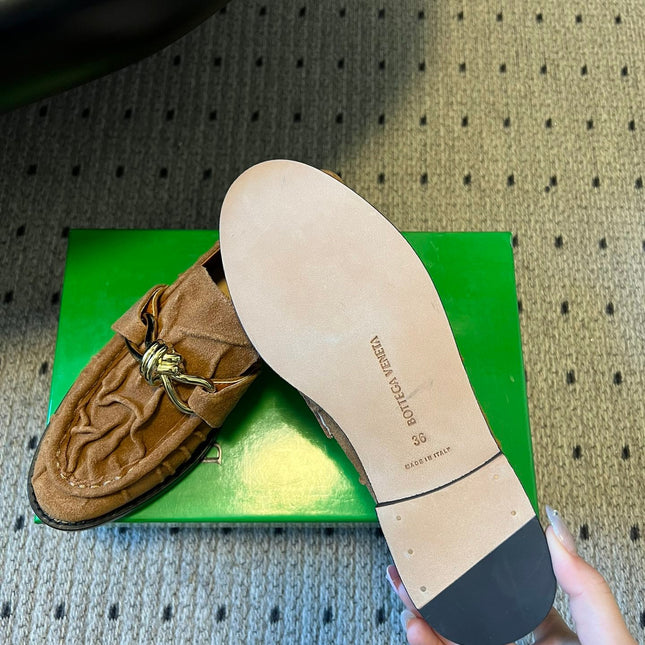 BOTTEGA VENETA 26S LOAFERS IN BROWN SUEDE WITH GOLD HARDWARE