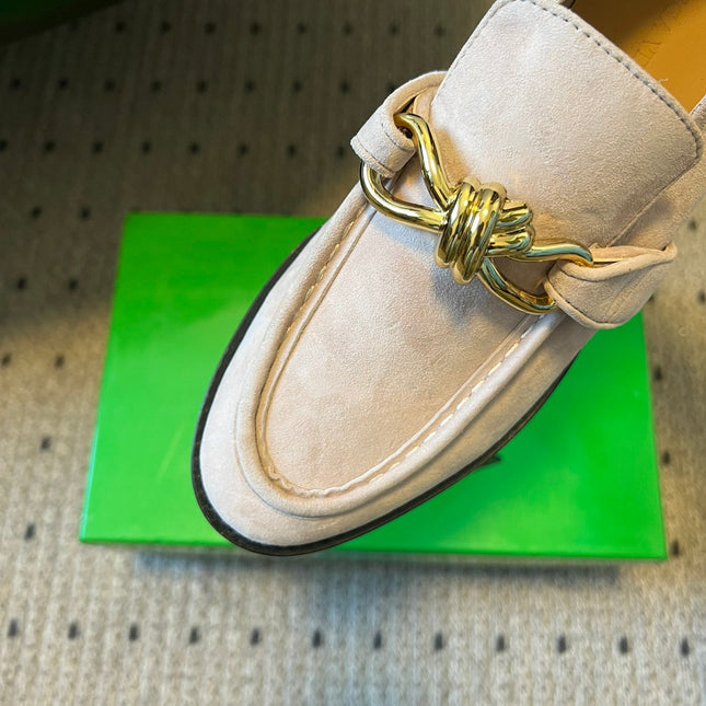 BOTTEGA VENETA 26S LOAFERS IN LIGHT BEIGE SUEDE WITH GOLD HARDWARE