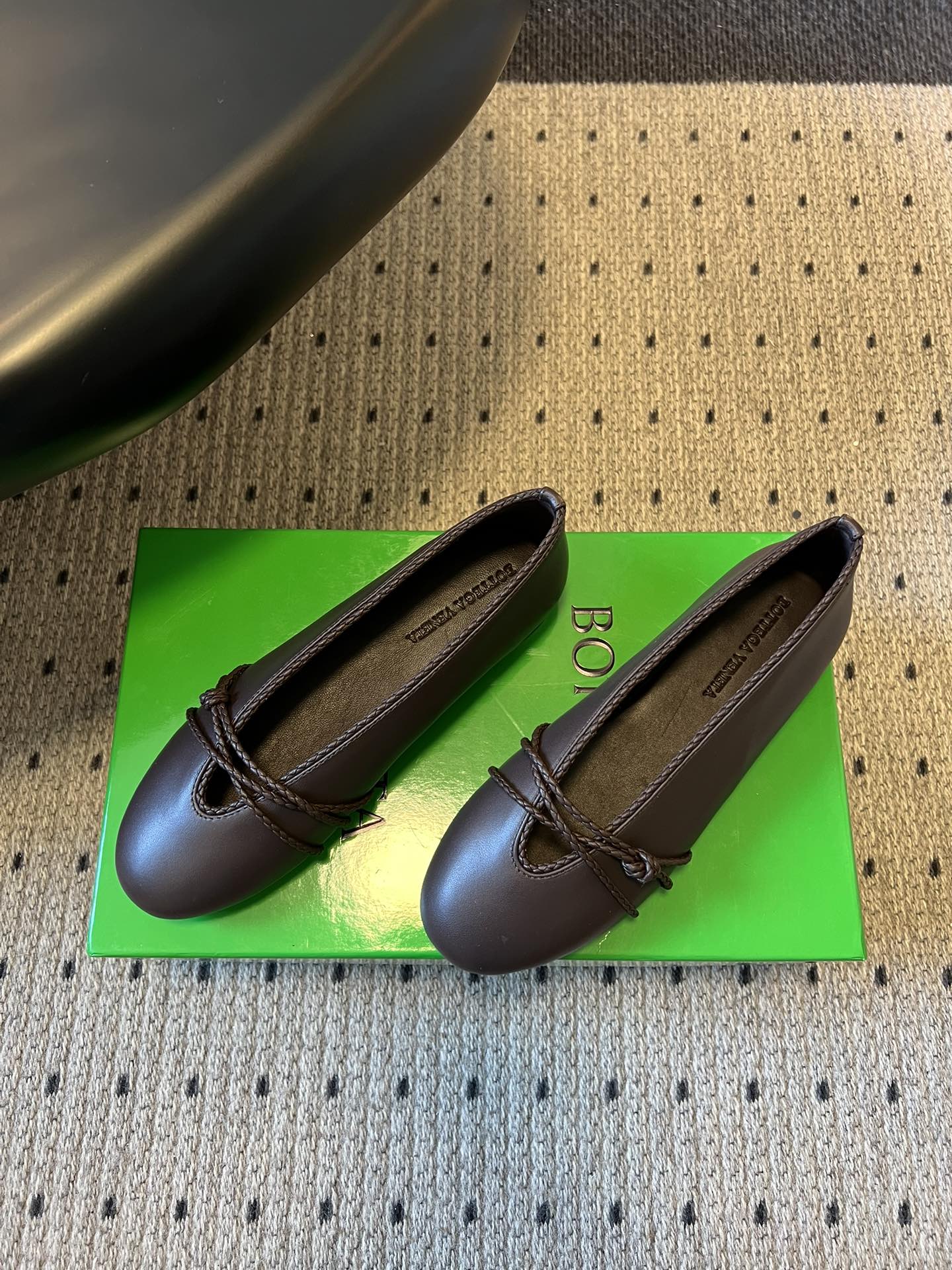 BOTTEGA VENETA 26S ESPADRILLE BALLET FLATS IN DARK BROWN LAMBSKIN