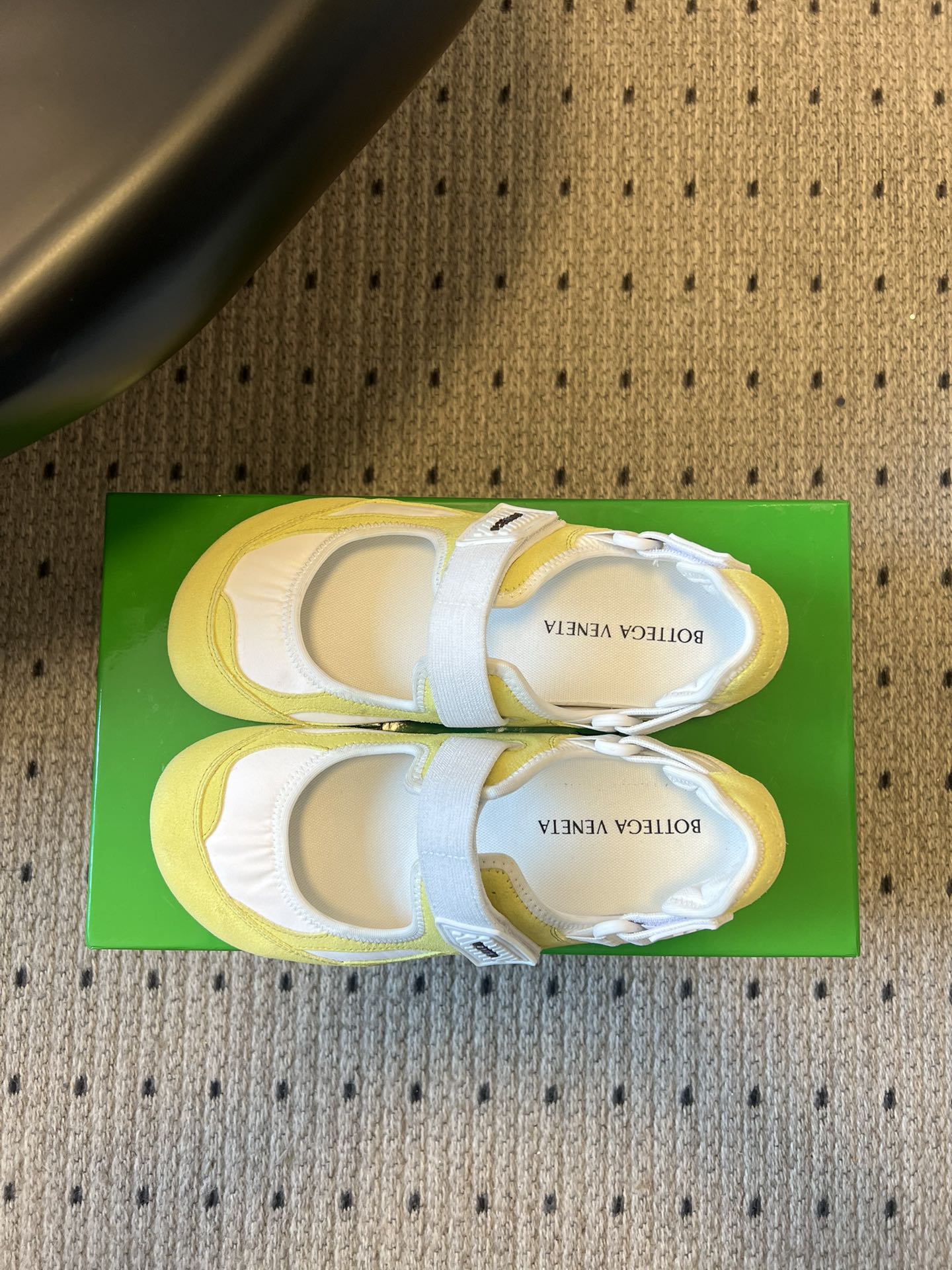 BOTTEGA VENETA 26S MARY JANE SNEAKER IN YELLOW SUEDE AND WHITE FABRIC