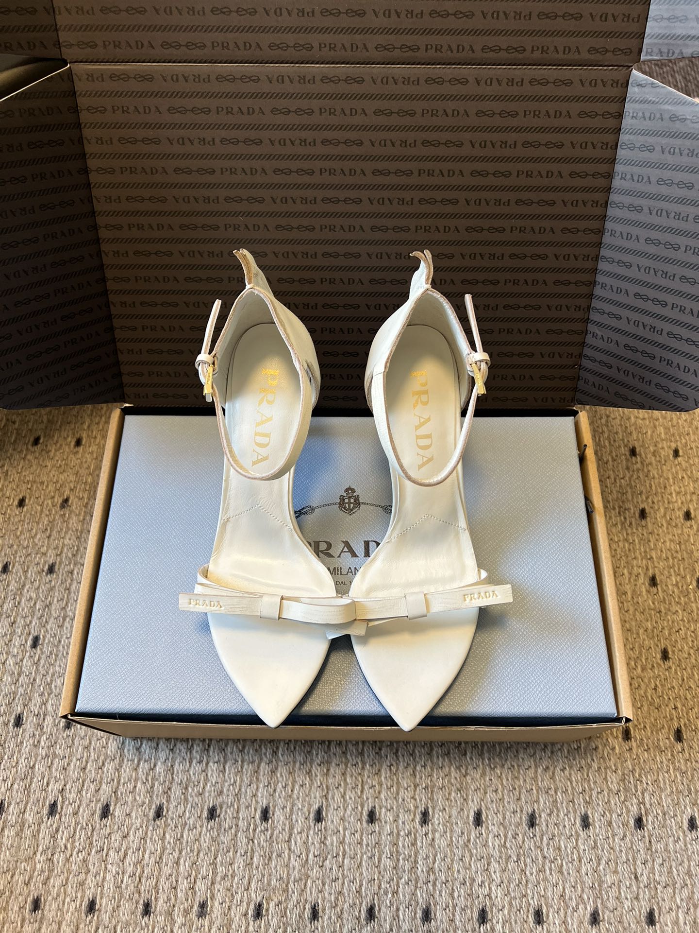PRADA 26S POINTED-TOE STRAPPY HIGH-HEEL SANDALS 80MM IN WHITE CALFSKIN