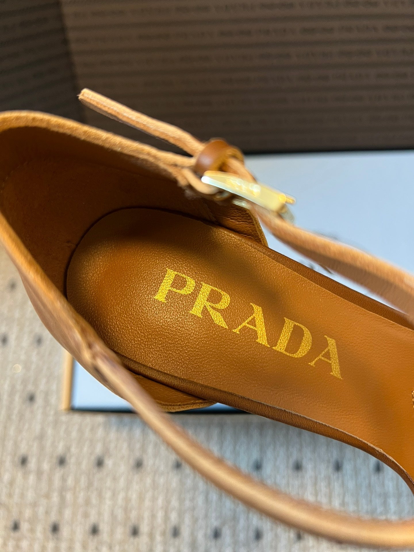 PRADA 26S POINTED-TOE STRAPPY HIGH-HEEL SANDALS 80MM IN CARAMEL BROWN CALFSKIN