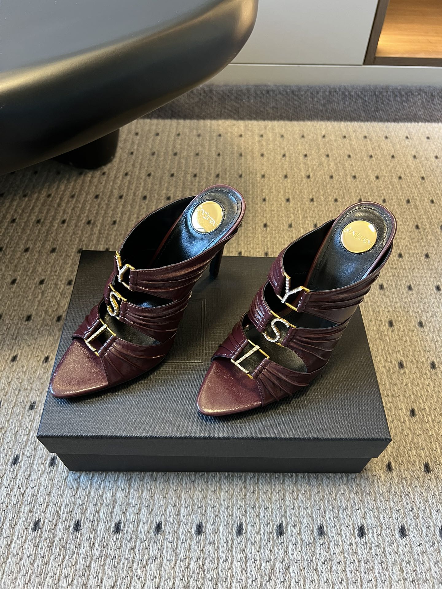 YSL 26S HEELED SANDALS 100 MM IN DARK BROWN LAMBSKIN