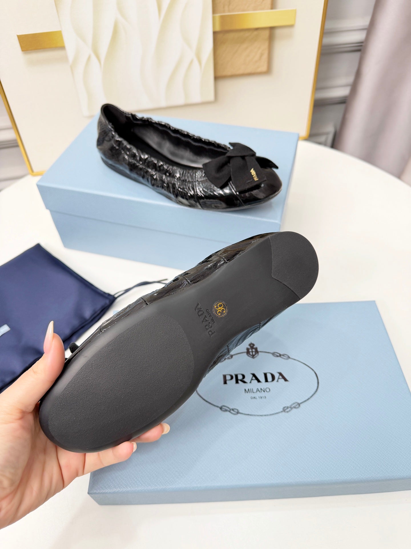 PRADA 26S BALLERINA FLATS IN BLACK CALFSKIN WITH BOW
