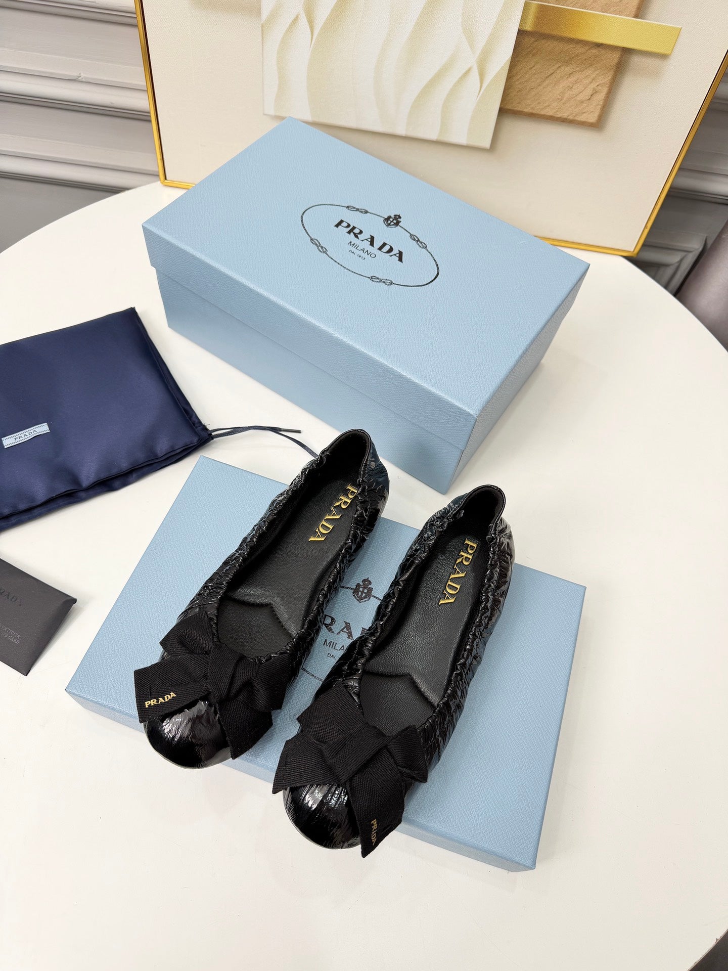 PRADA 26S BALLERINA FLATS IN BLACK CALFSKIN WITH BOW