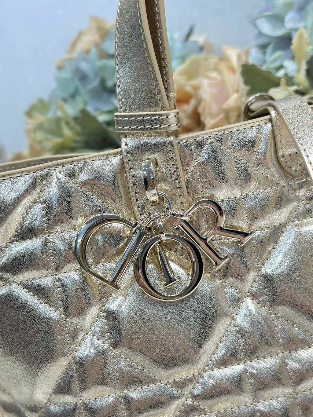 DIOR 26S TOUJOURS BAG 28 IN GOLD CALFSKIN