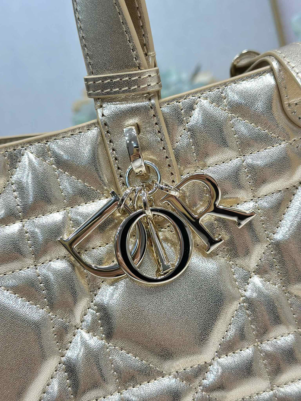 DIOR 26S TOUJOURS BAG 37 IN GOLD CALFSKIN