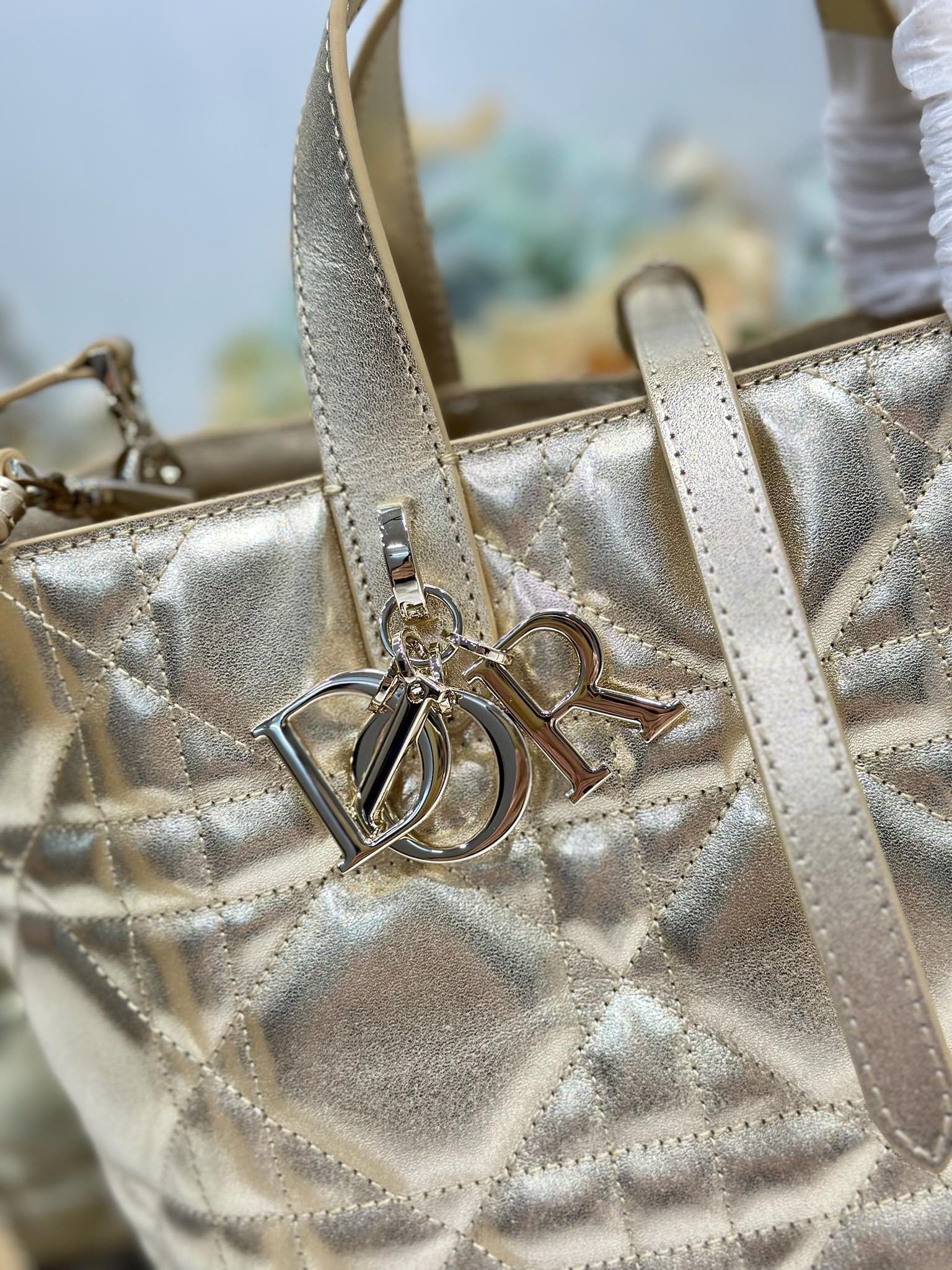 DIOR 26S TOUJOURS BAG 23 IN GOLD CALFSKIN