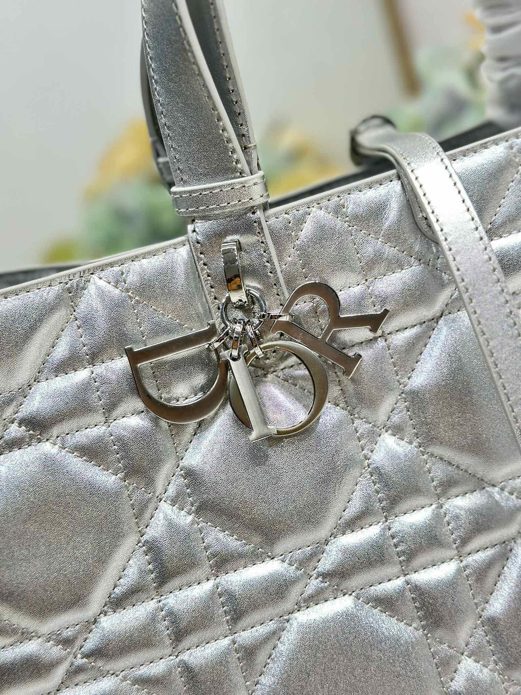 DIOR 26S TOUJOURS BAG 37 IN SILVER CALFSKIN