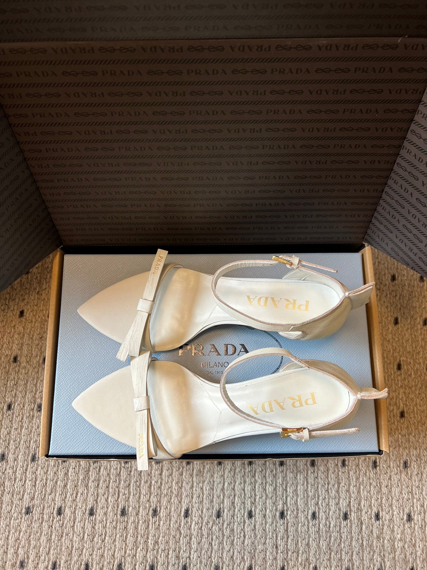 PRADA 26S POINTED-TOE STRAPPY HIGH-HEEL SANDALS 60MM IN CREAM WHITE CALFSKIN
