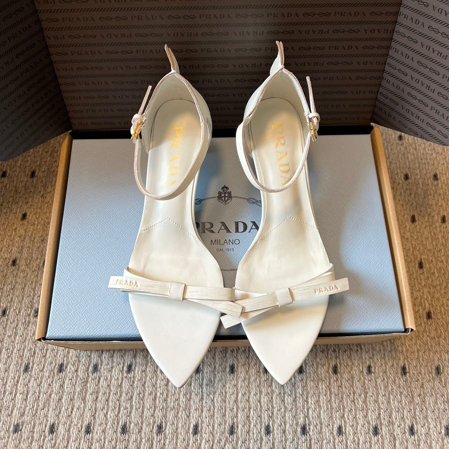 PRADA 26S POINTED-TOE STRAPPY HIGH-HEEL SANDALS 60MM IN CREAM WHITE CALFSKIN