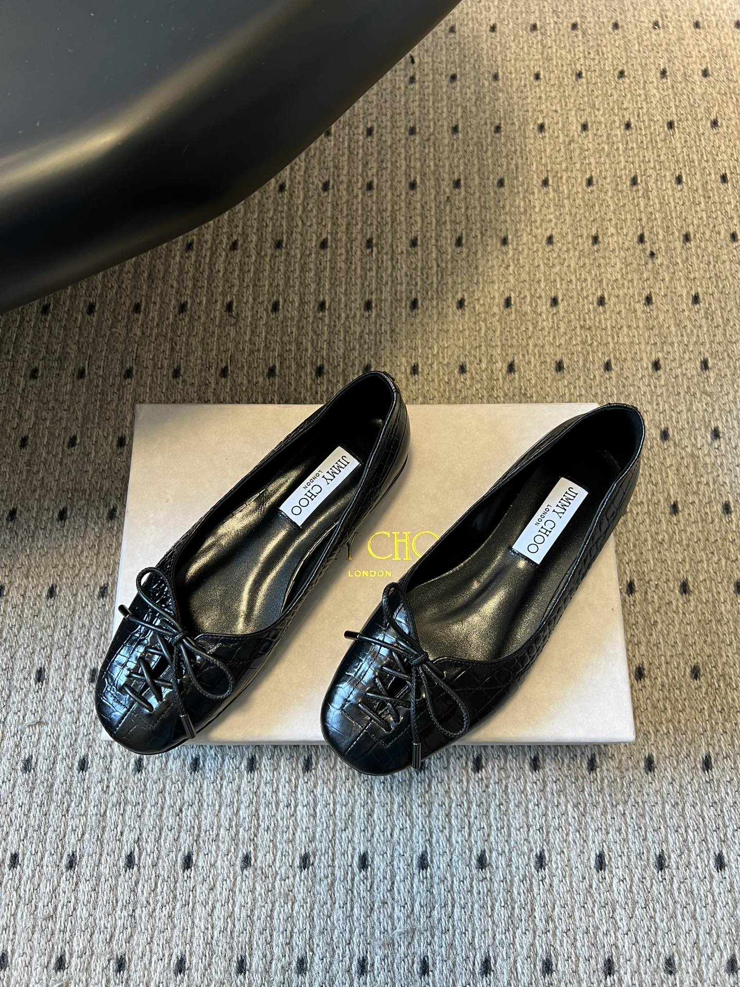 JIMMY CHOO 26S CLASSIC BALLET FLATS IN BLACK CALFSKIN