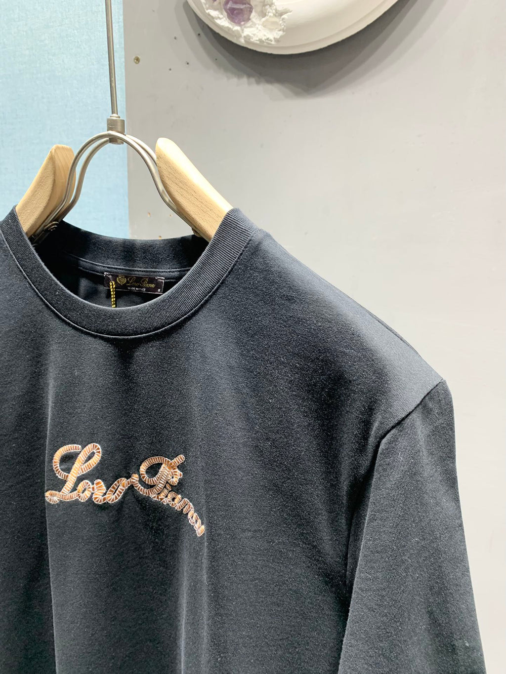 LORO PIANA 26S EMBROIDERED T-SHIRT 746