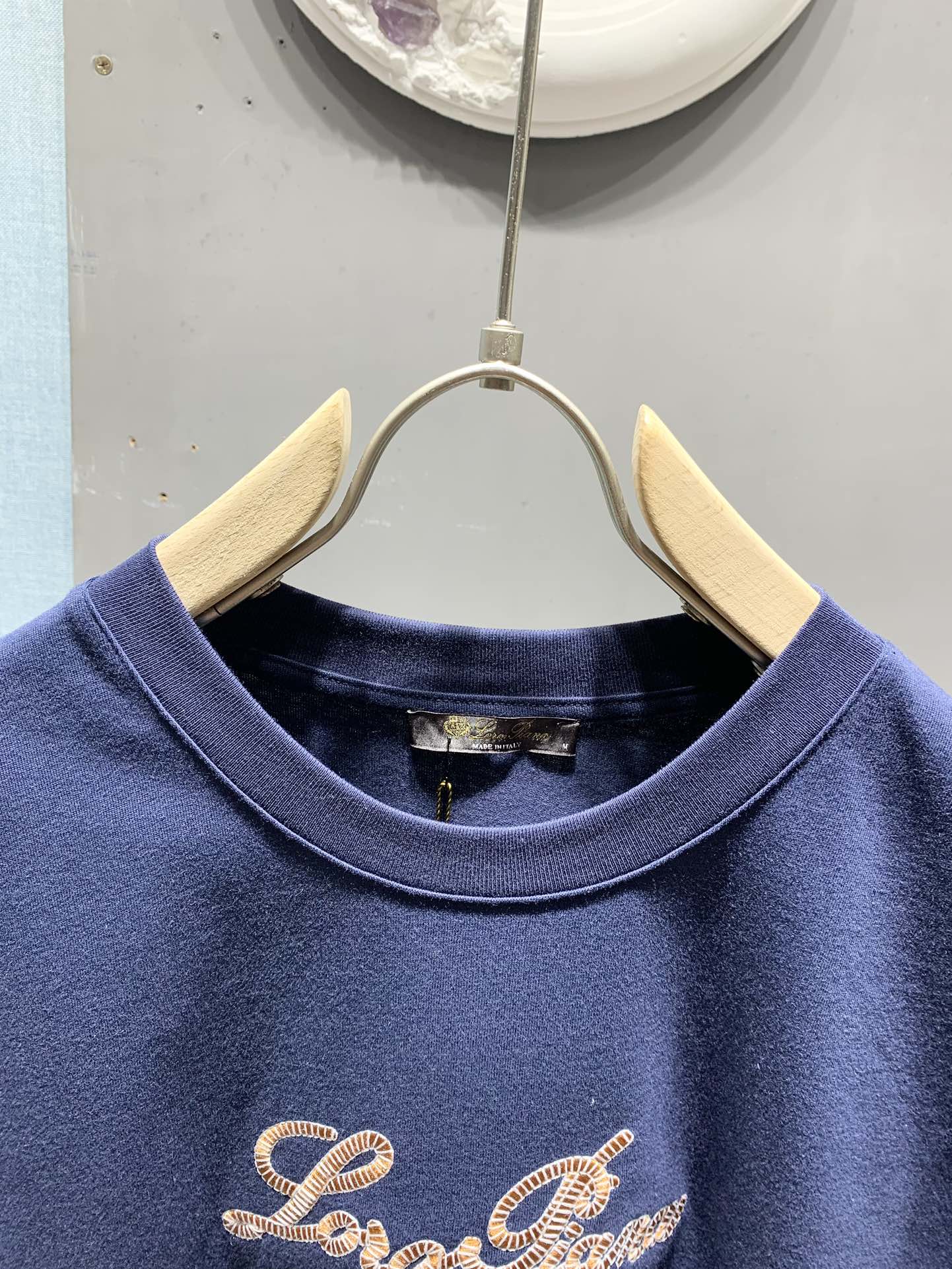 LORO PIANA 26S EMBROIDERED T-SHIRT 745