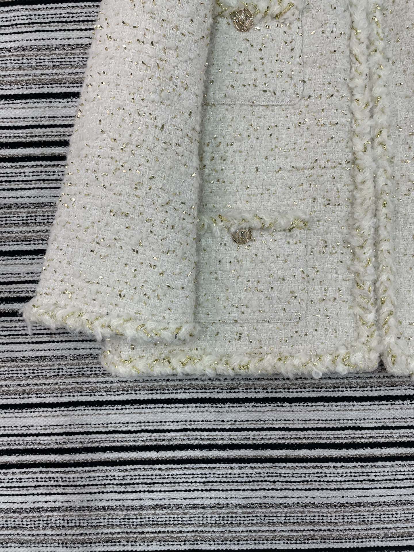 CHANEL 26S WOOL JACKET 937