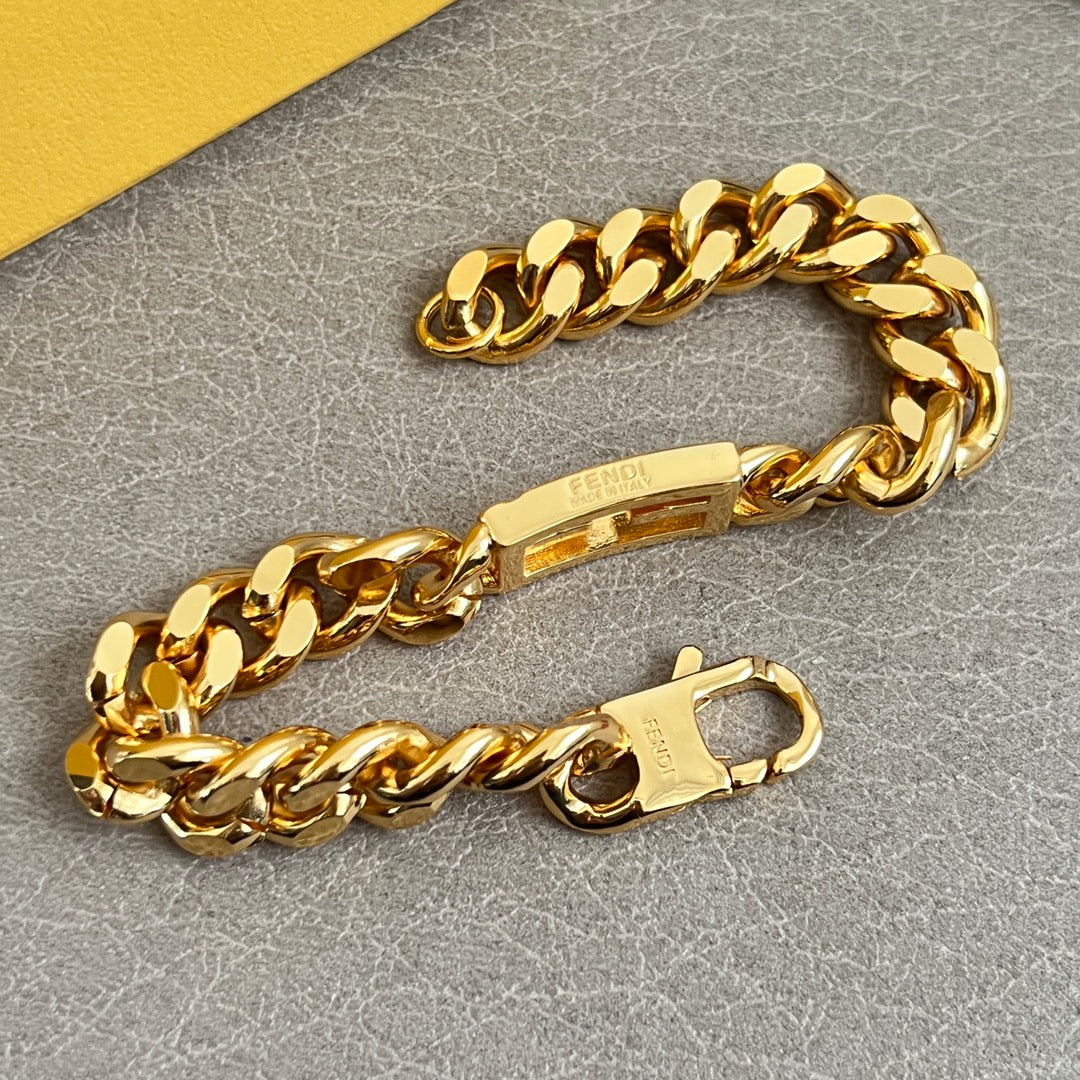 FENDI 26S FF CHAIN BRACELET IN GOLD TONE METAL 626930