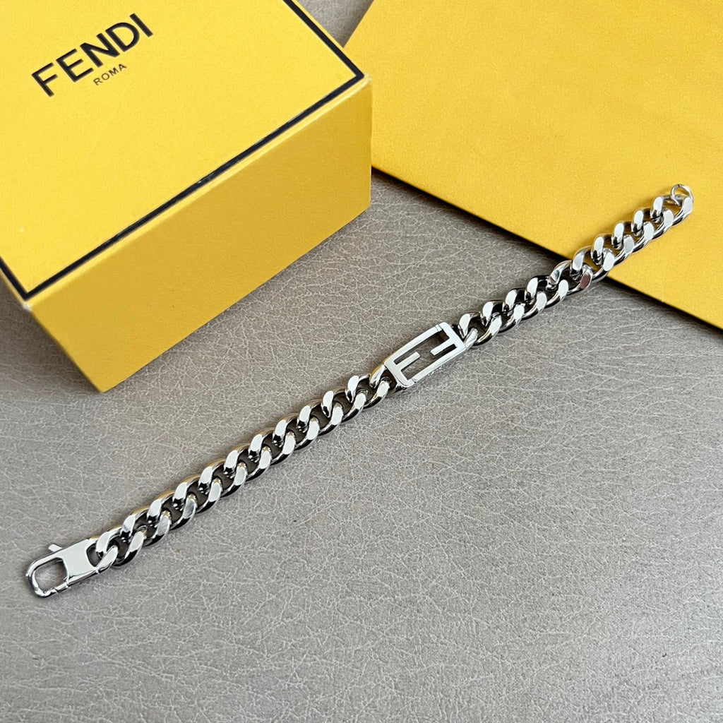 FENDI 26S FF CHAIN BRACELET IN SILVER TONE METAL 626931