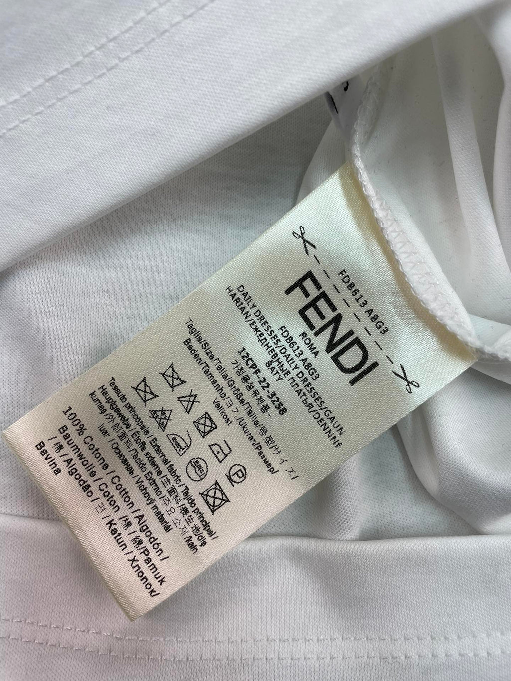 FENDI 26S SHORT SLEEVE T-SHIRT 201