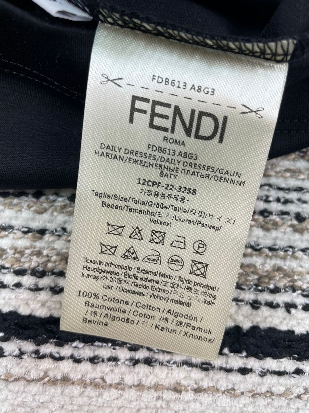 FENDI 26S SHORT SLEEVE T-SHIRT 202