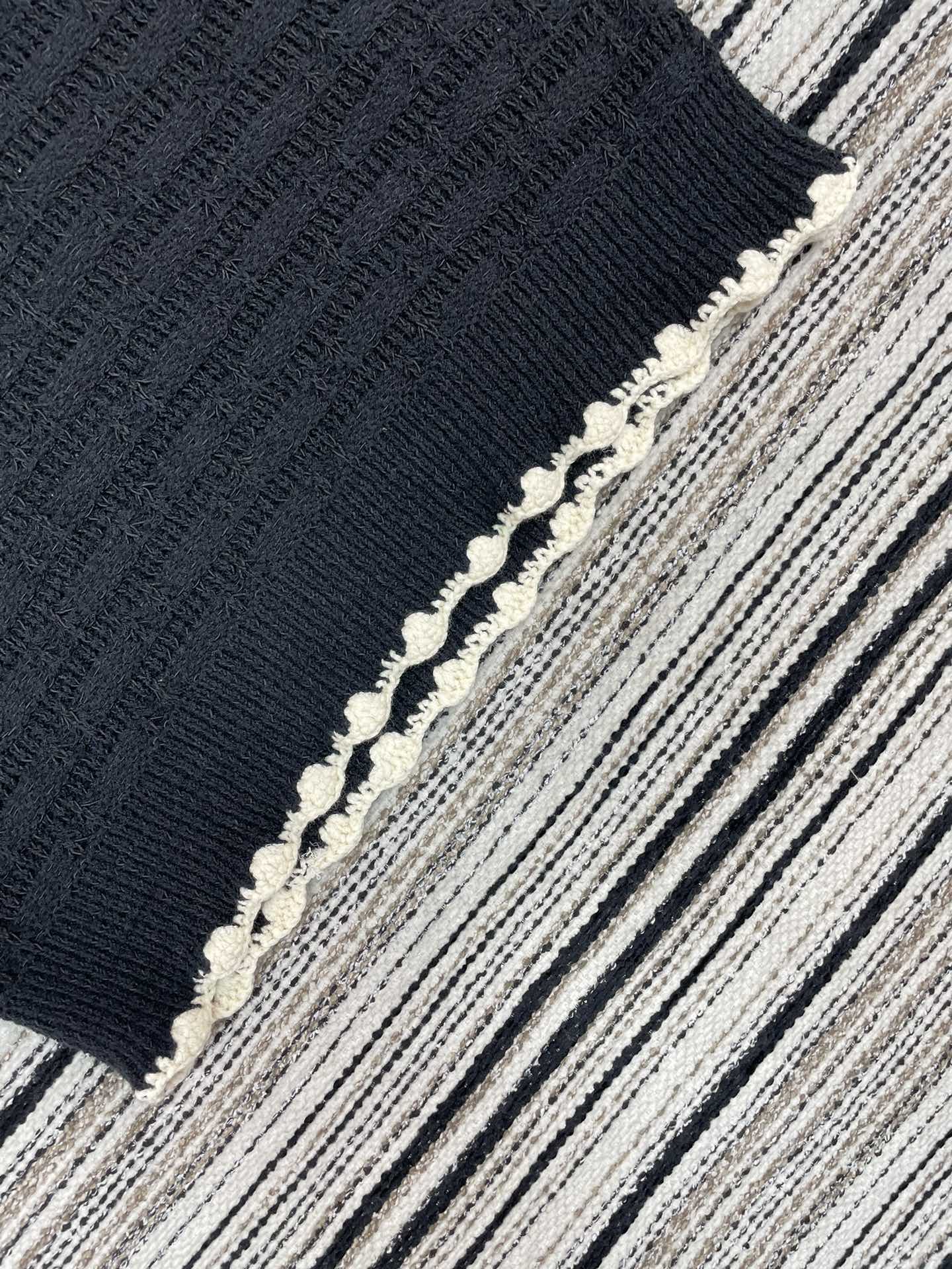 CHANEL 26S KNIT TANK TOP 953