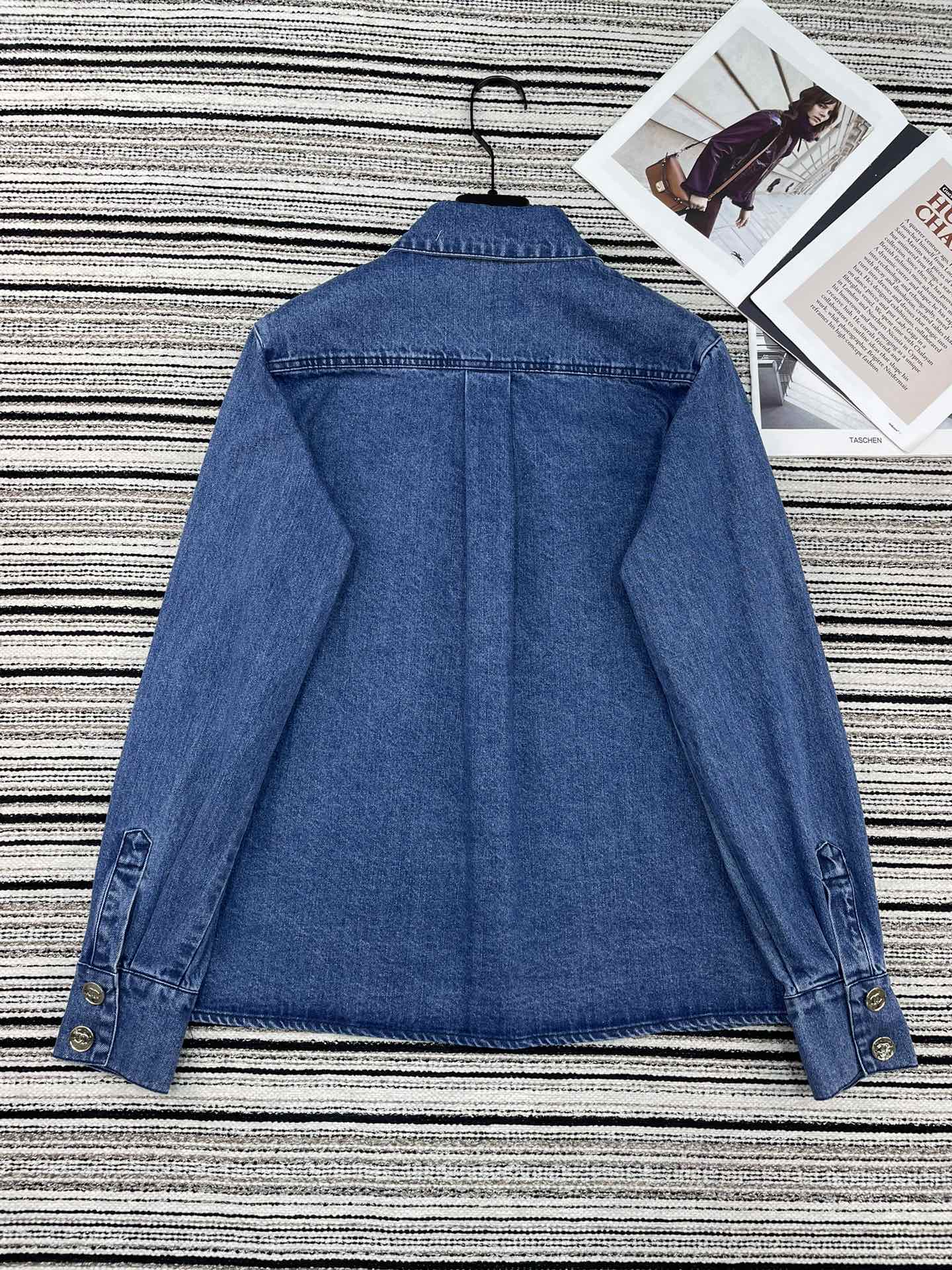 CHANEL 26S DENIM SHIRT 943