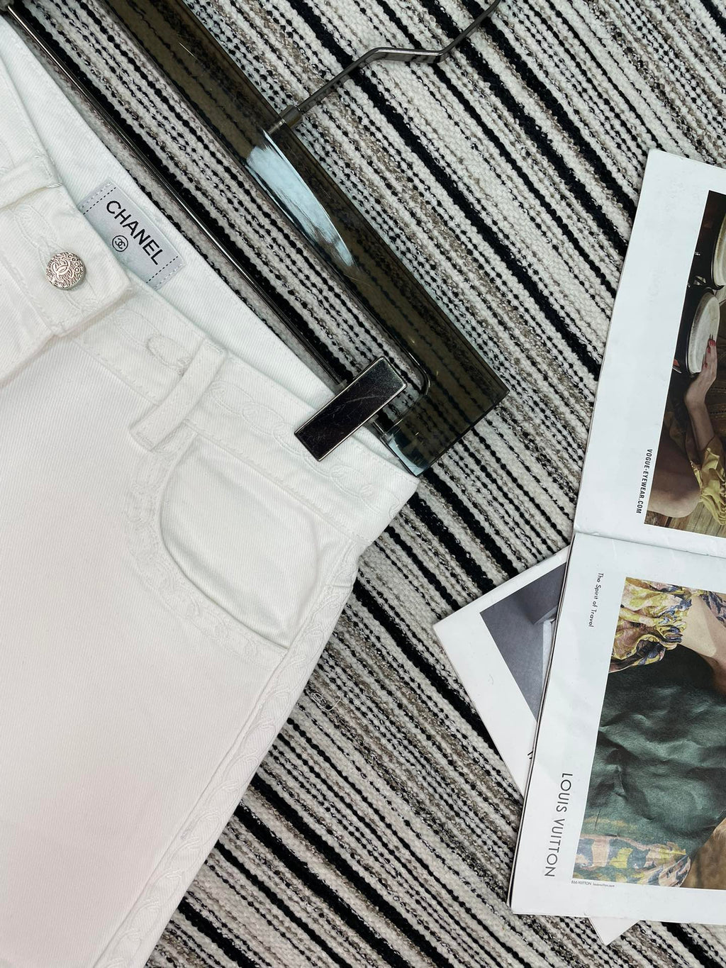 CHANEL 26S DENIM SHORTS 894