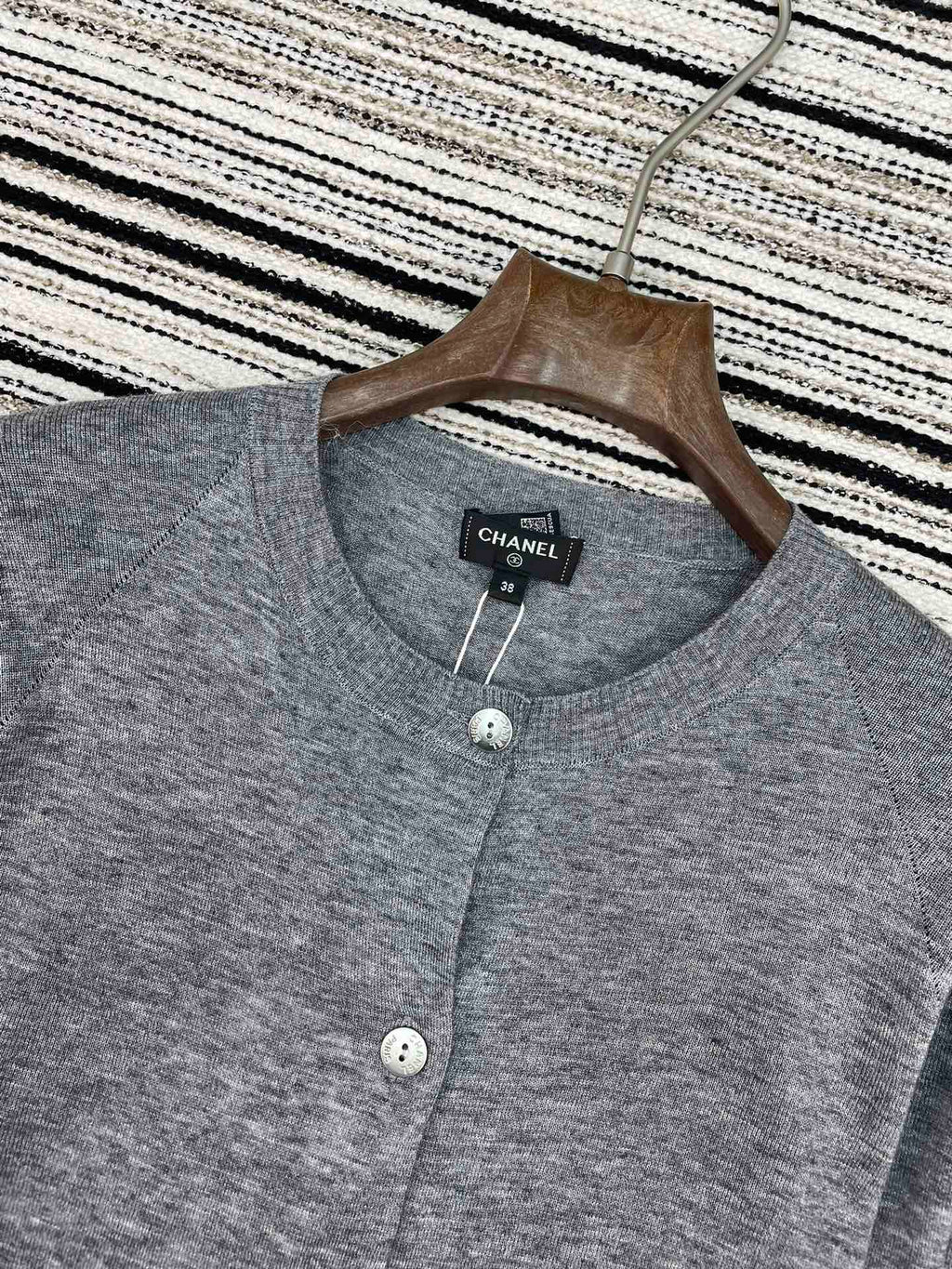 CHANEL 26S CARDIGAN 898