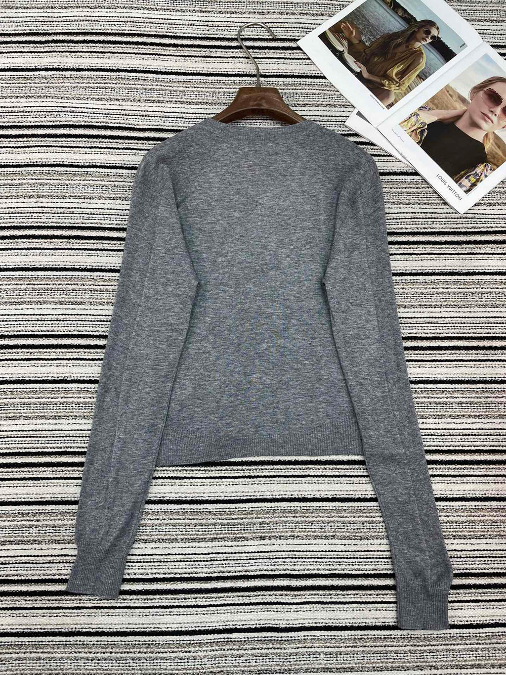 CHANEL 26S CARDIGAN 898