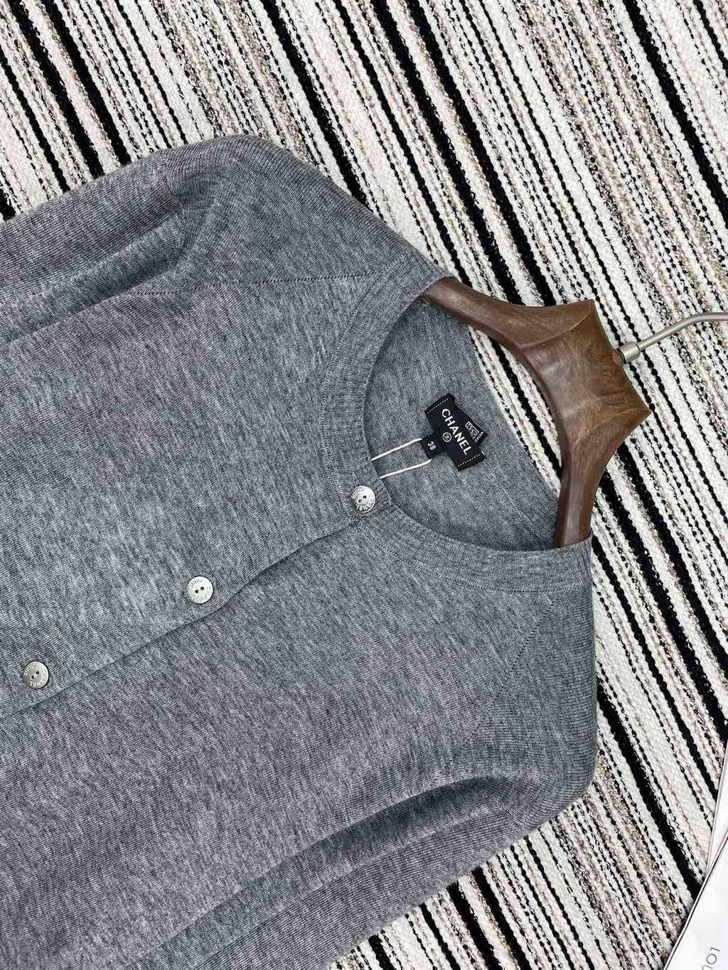 CHANEL 26S CARDIGAN 898