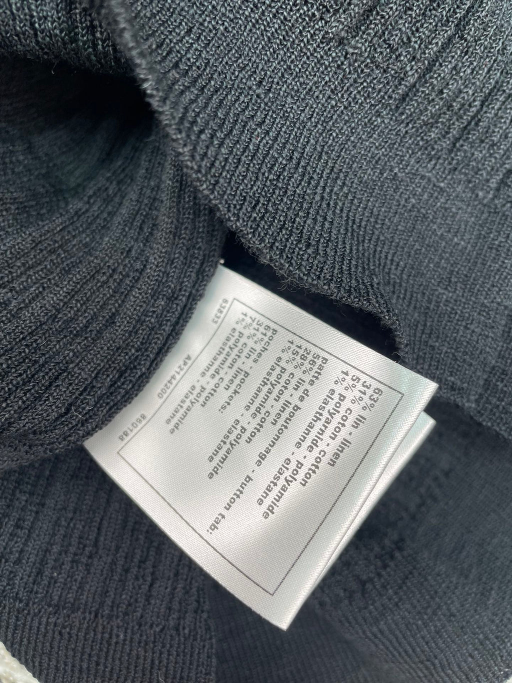 CHANEL 26S COLLARED SWEATER 899