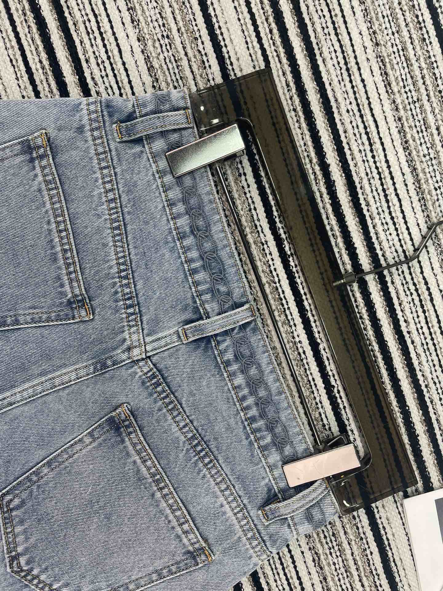 CHANEL 26S SHORTS 900