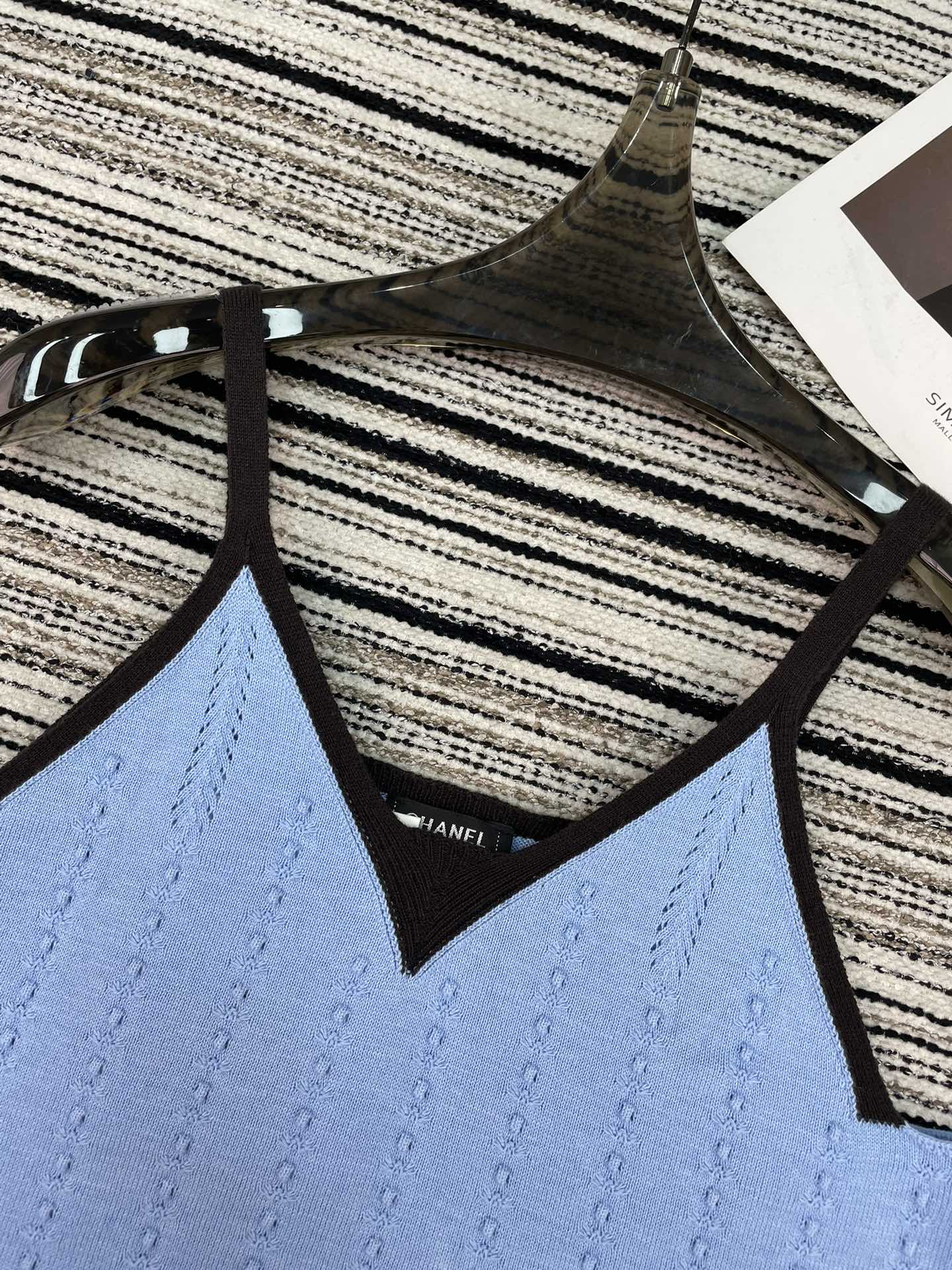CHANEL 26S KNIT CAMISOLE 915