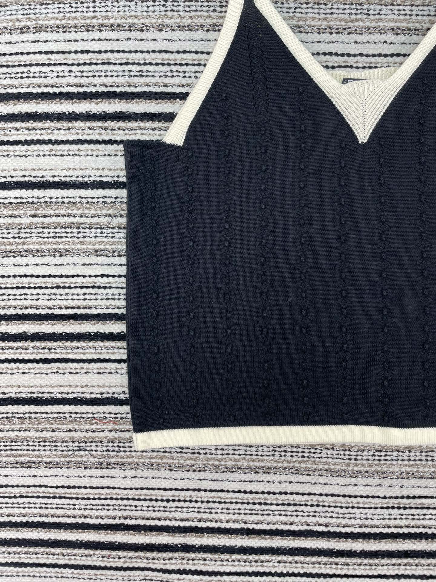 CHANEL 26S KNIT CAMISOLE 914