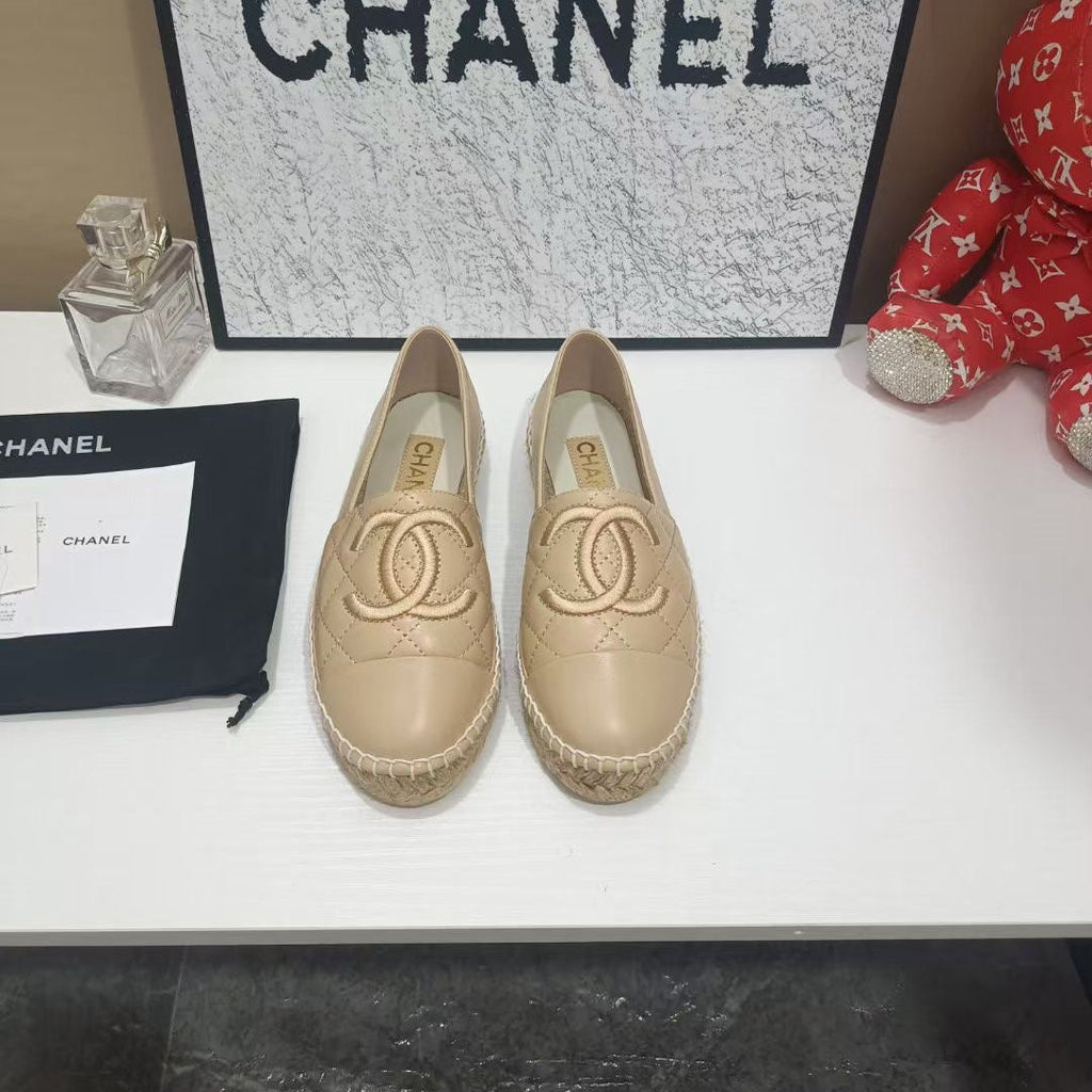 CHANEL 26S ESPADRILLE LOAFERS IN TAN BROWN CALFSKIN WITH ROPE SOLE