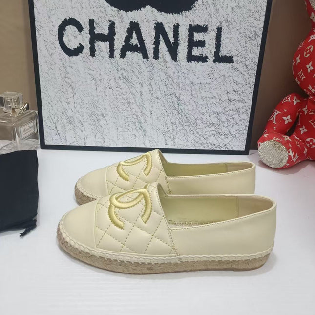 CHANEL 26S ESPADRILLE LOAFERS IN BEIGE CALFSKIN WITH ROPE SOLE