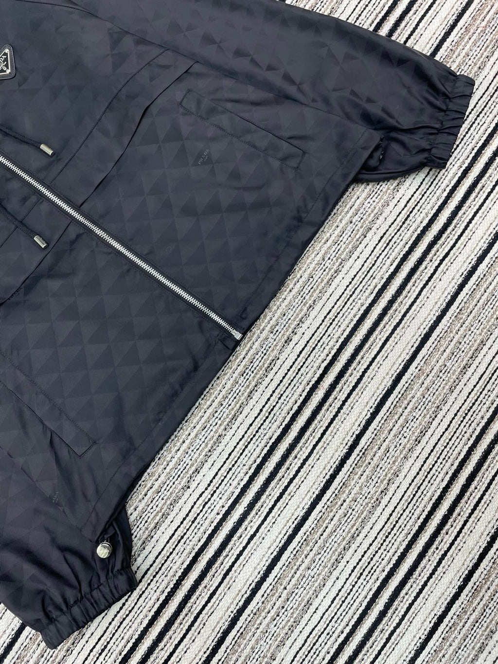 PRADA 26S JACKET 783