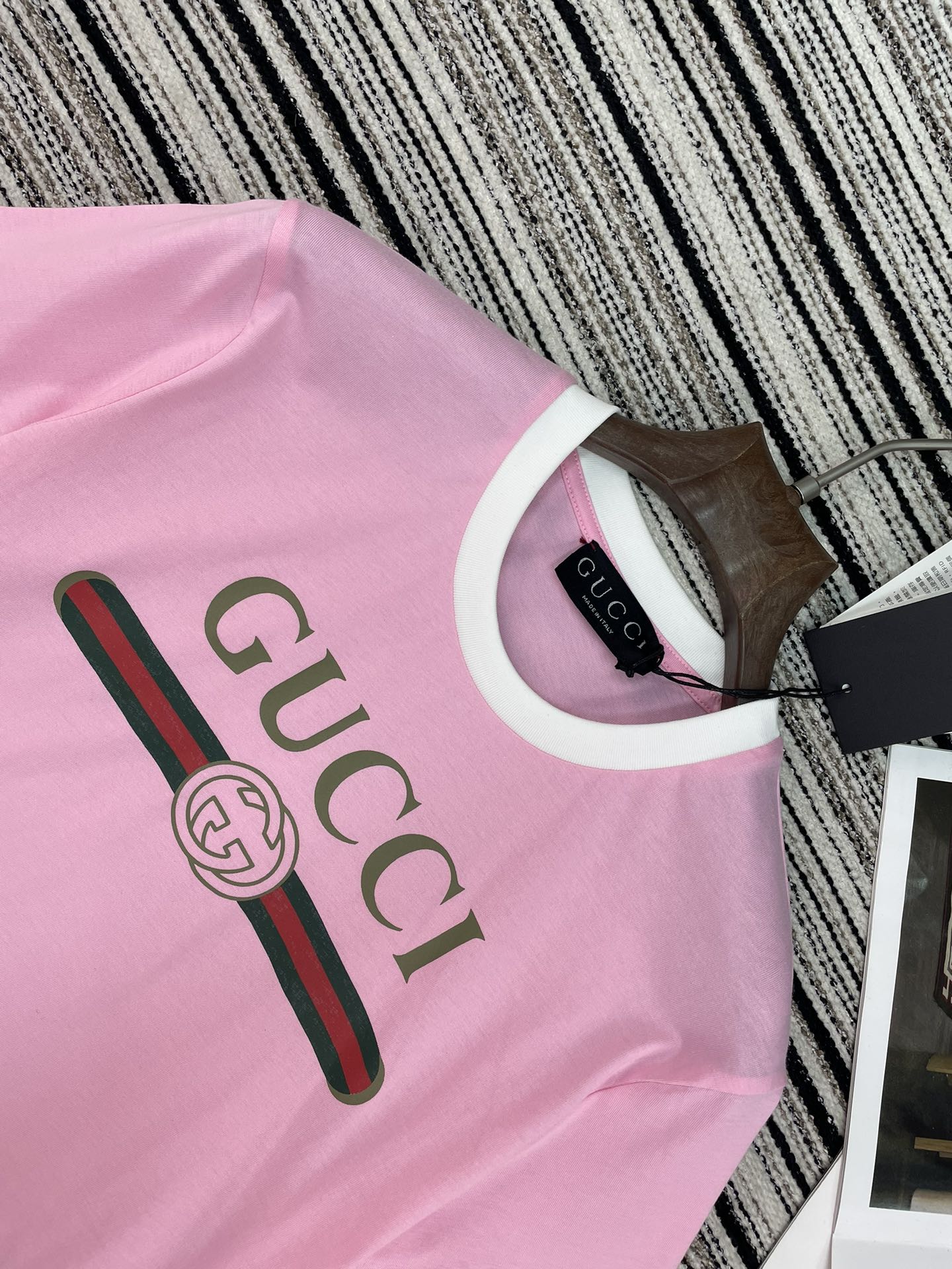 GUCCI 26S T-SHIRT 111