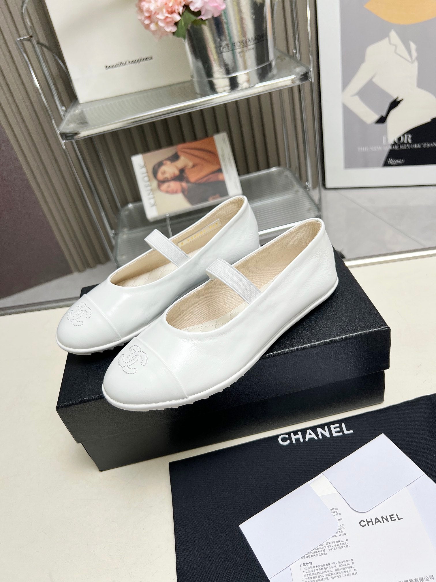 CHANEL 26S MARY JANE FLATS IN WHITE CALFSKIN